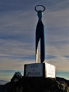 60 Madonna delle Cime sul Corno Zuccone (1458 m)